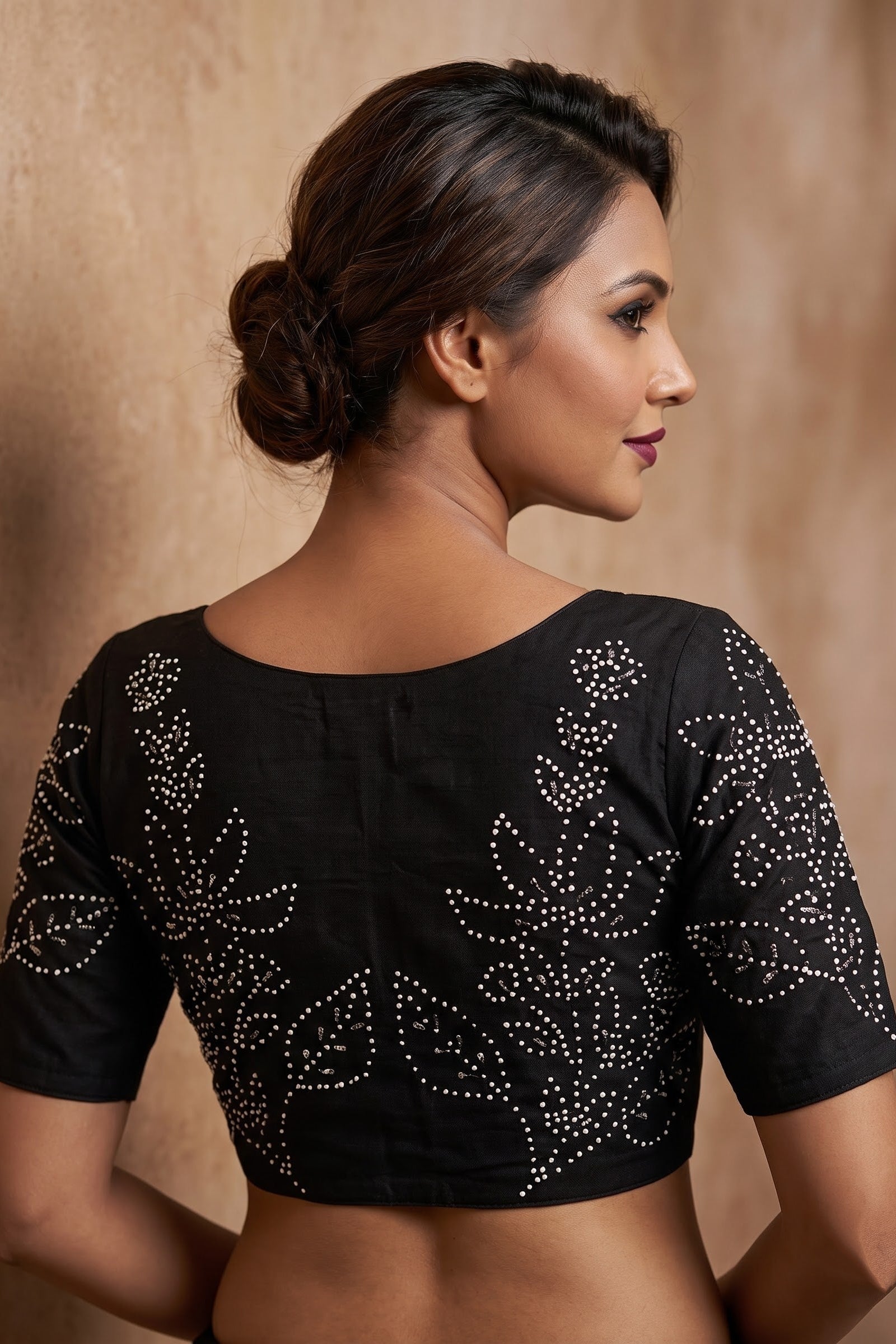 Infinite Stars Double Knot Stitch Blouse