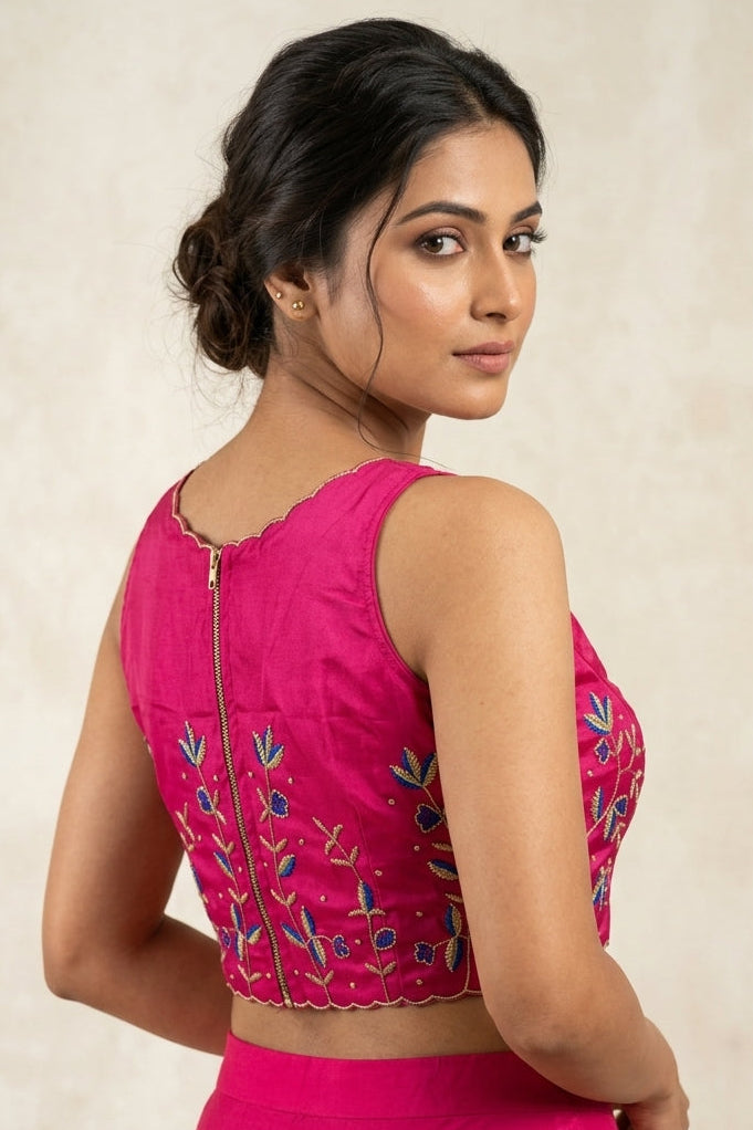 Rising Rever Floral Embroidery Blouse
