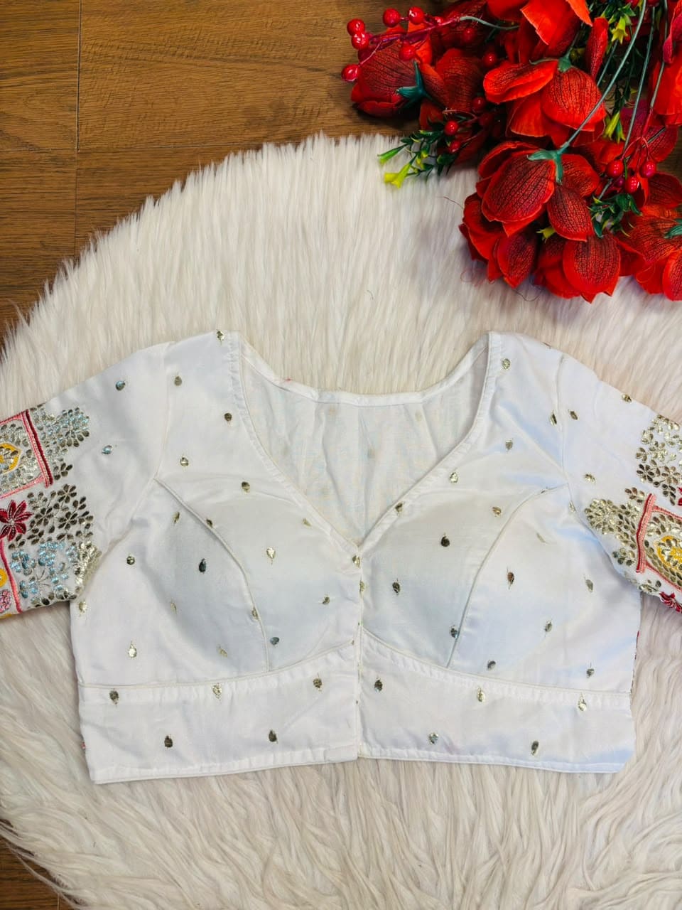 Beyond the Galaxy – Pitai Zari Designer Blouse
