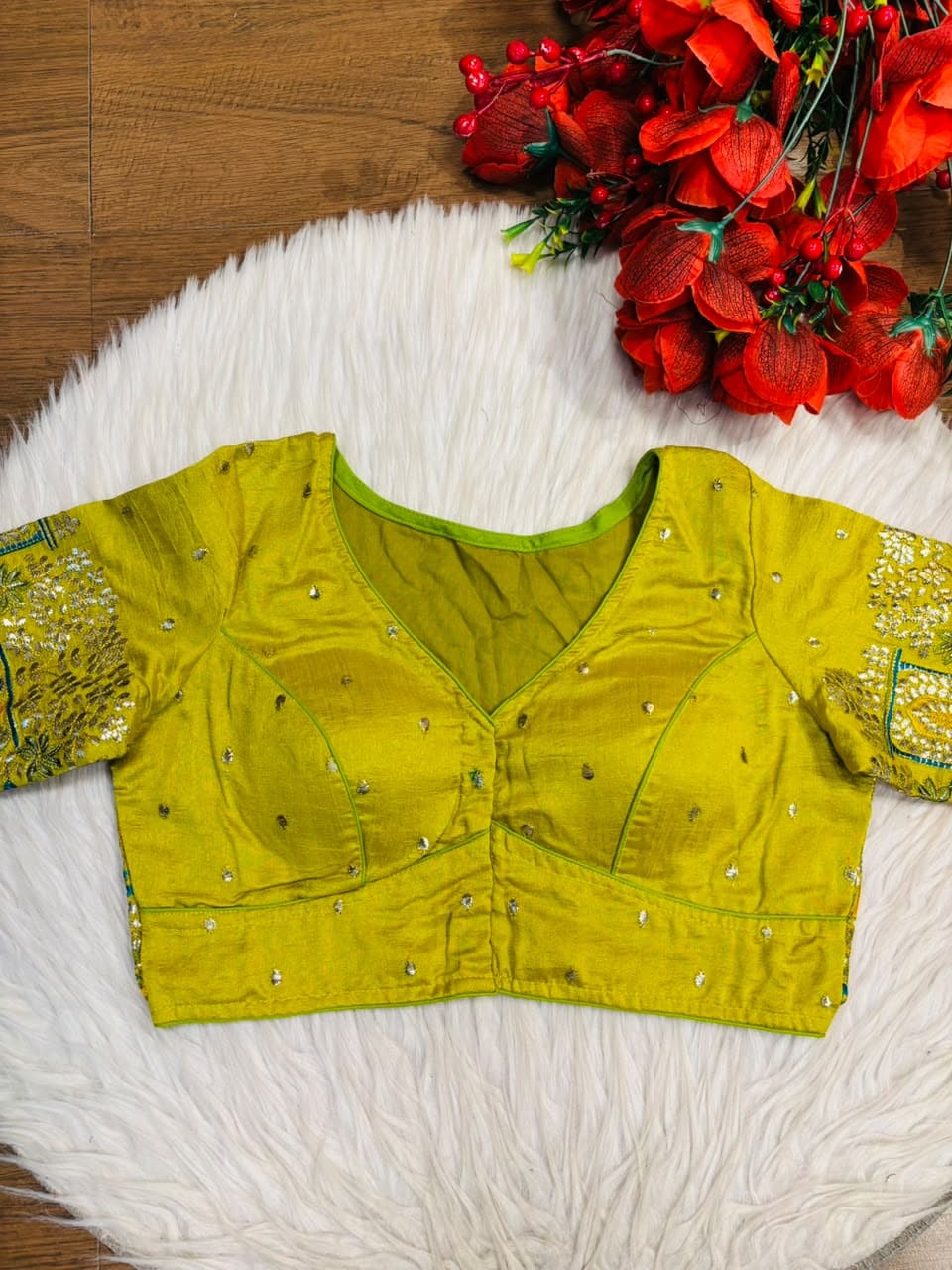 Beyond the Galaxy – Pitai Zari Designer Blouse